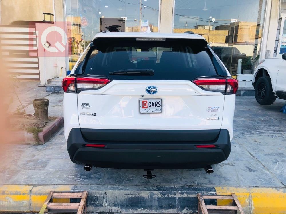 تويوتا راف 4